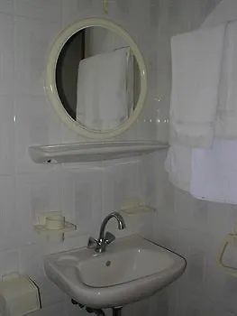 Zannes 2* Perissa (Santorini)